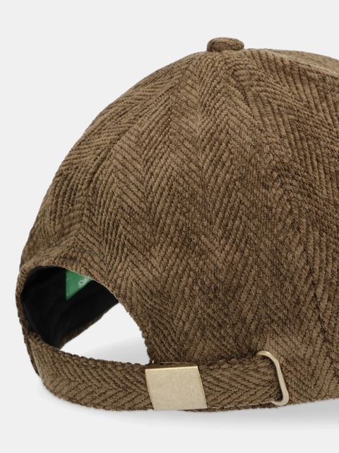 United Colors of Benetton czapka z daszkiem kolor zielony 60OZDA01C