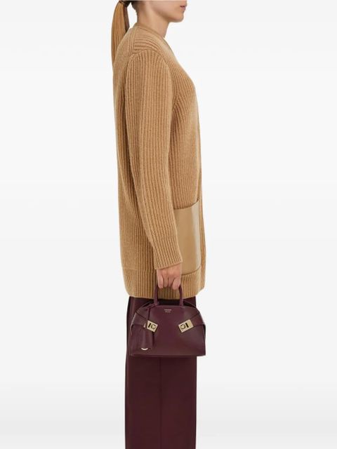 Ferragamo buckle charm hug tote bag - Red