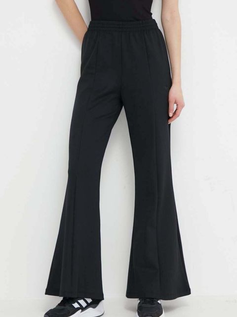 adidas Originals spodnie dresowe Flared kolor czarny gładkie IT9240 - zdjęcie produktu nr 1