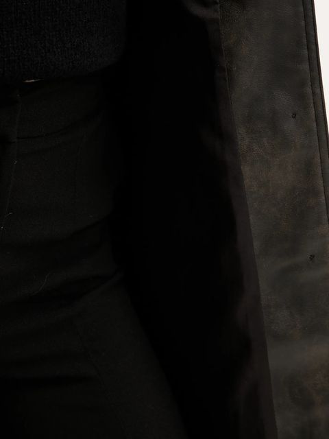 Desigual płaszcz LILLY kolor brązowy 25WWEW33