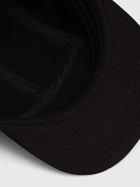 Mammut czapka z daszkiem kolor czarny z aplikacją