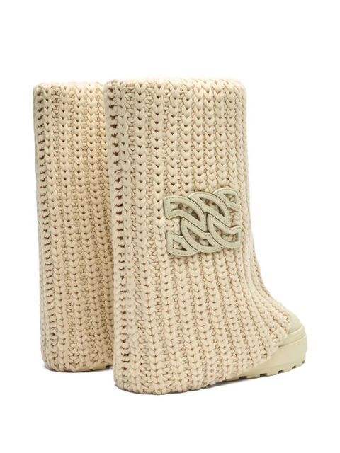 Casadei knitted logo-plaque boots - Neutrals