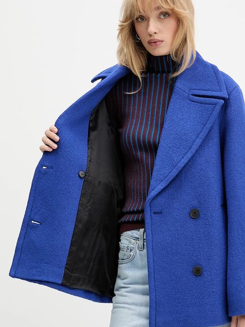 Desigual płaszcz z dodatkiem wełny SHORTCOLOR kolor niebieski 25WWEW11