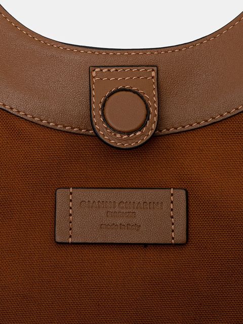 Gianni Chiarini torebka zamszowa DUA