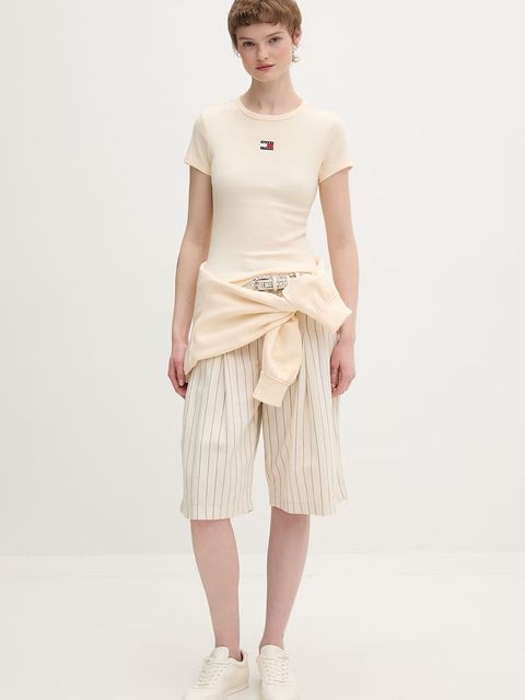 Tommy Jeans t-shirt damski bawełniany z elastanem - zdjęcie produktu nr 1