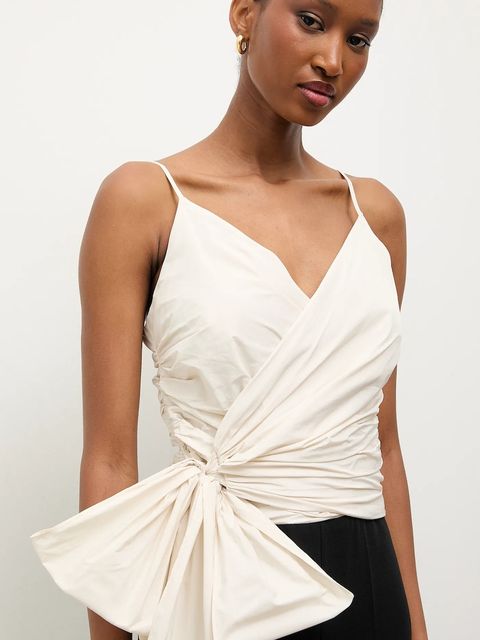 Answear.LAB kombinezon kolor biały z dekoltem w szpic