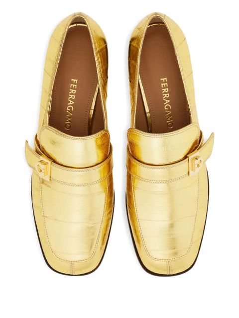 Ferragamo Hug laminated-finish loafers - Gold