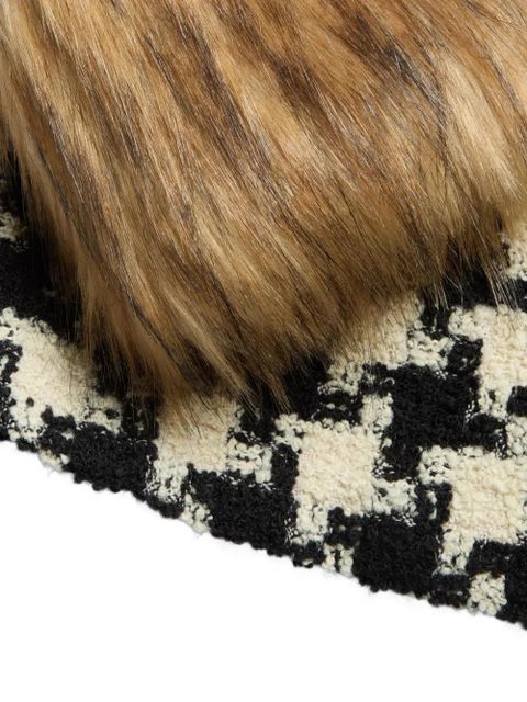 Valentino Garavani houndstooth tweed jacket - Neutrals