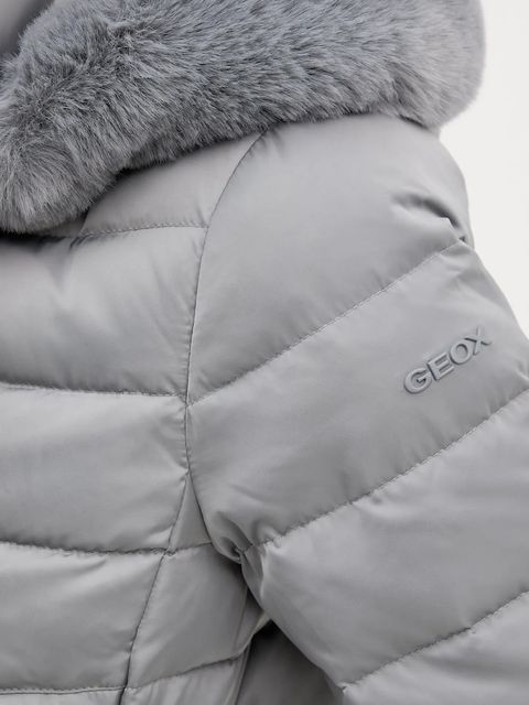 Geox kurtka puchowa BETTANIE kolor szary zimowa W5626H T3122