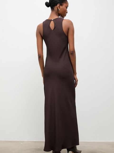 Answear.LAB sukienka kolor brązowy maxi dopasowana
