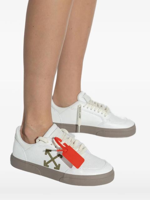 Off-White arrow-appliqué leather sneakers