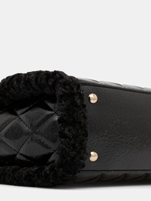 Guess torebka CRISTI kolor czarny HWTG81 39090