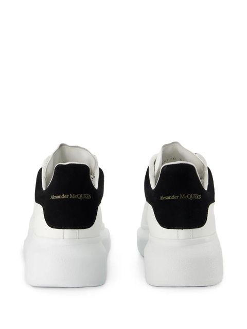 Alexander McQueen Oversized sneakers - White