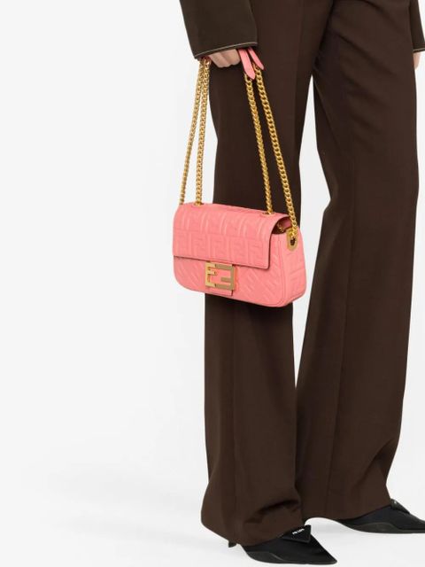 FENDI medium Baguette Chain shoulder bag - Pink