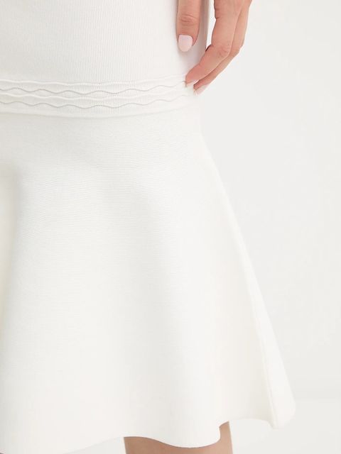 Herve Leger sukienka Camille kolor biały midi rozkloszowana DSP8535748