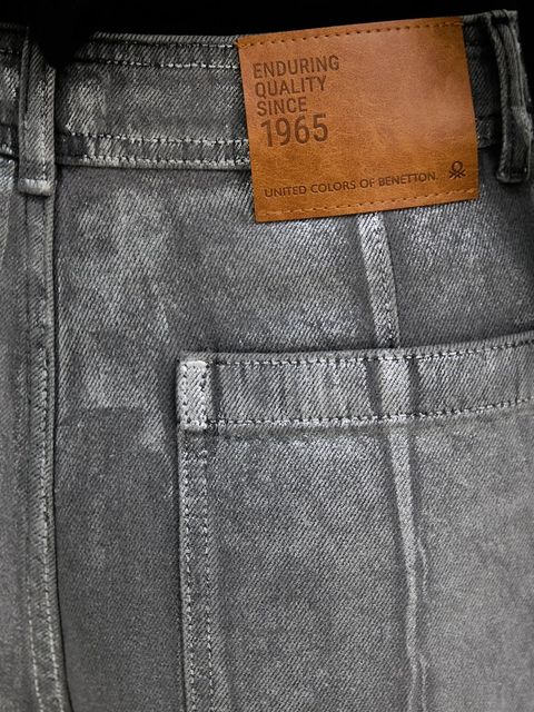 United Colors of Benetton jeansy damskie kolor szary 48UHDE02M