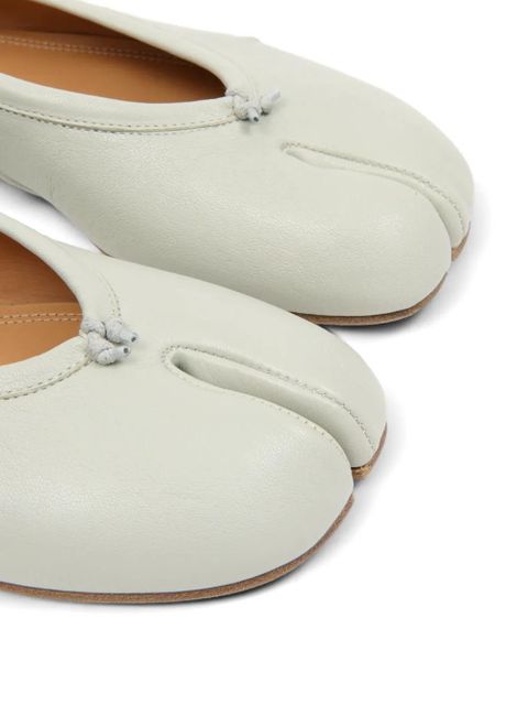 Maison Margiela Tabi knotted split-toe ballerinas - Neutrals