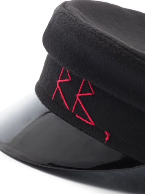 Ruslan Baginskiy embroidered monogram baker boy hat - Black
