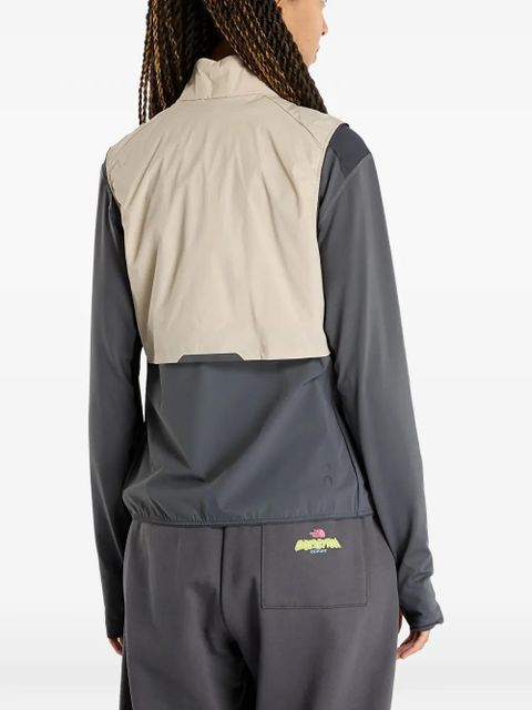 On Running Weather vest - Neutrals