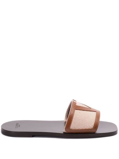 Valentino Garavani Vlogo slides - Neutrals - zdjęcie produktu nr 1