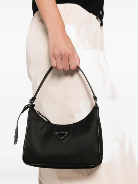 Prada small triangle-logo shoulder bag - Black - zdjęcie produktu nr 2