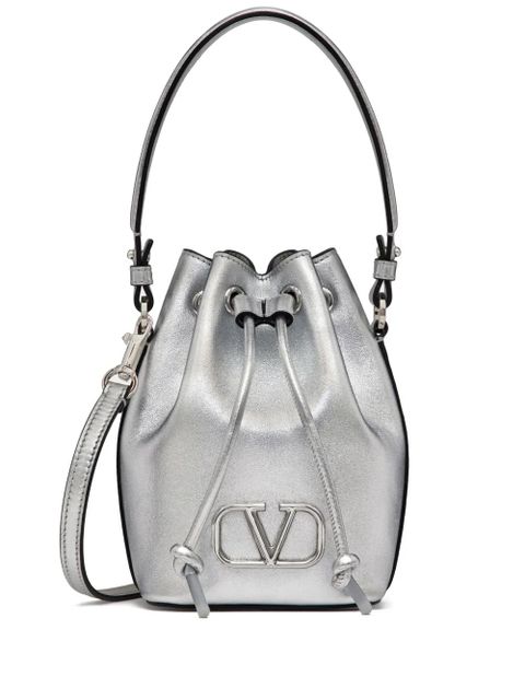 Valentino Garavani mini VLogo Signature bucket bag - Grey - zdjęcie produktu nr 1