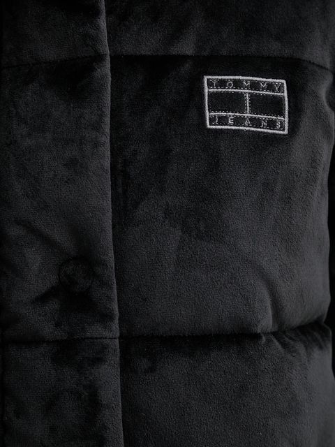 Tommy Jeans kurtka kolor czarny zimowa DW0DW21668