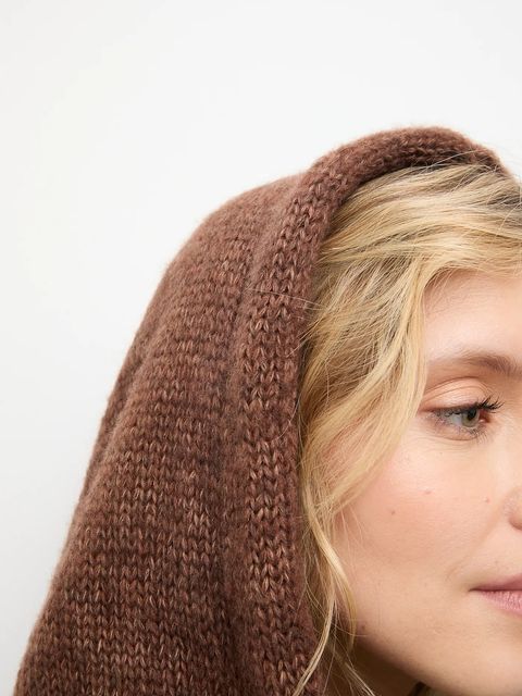 Answear.LAB kaptur z wełną merino kolor brązowy