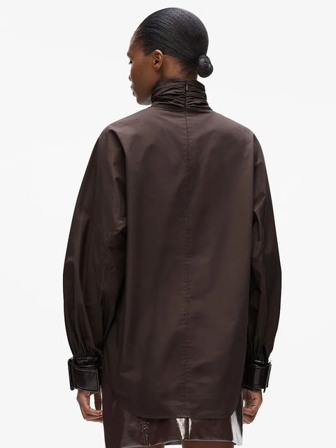 Karl Lagerfeld bluzka damska kolor brązowy gładka A4W11013