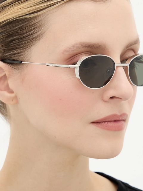 Alexander McQueen okulary przeciwsłoneczne kolor srebrny AM0523S