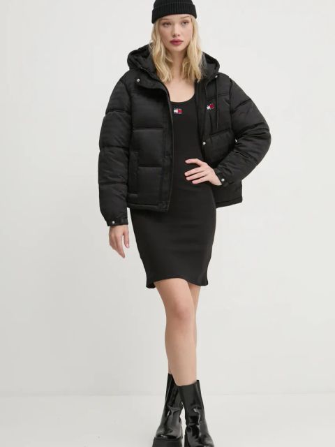 Tommy Jeans sukienka kolor czarny mini dopasowana DW0DW20276