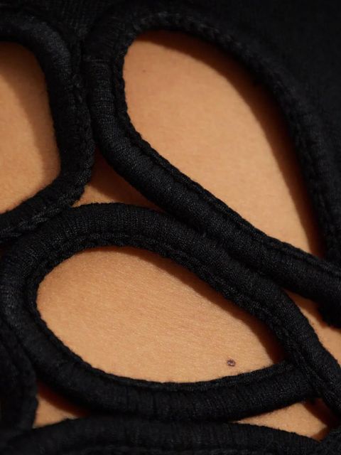 Cult Gaia flower-cutout T-shirt - Black