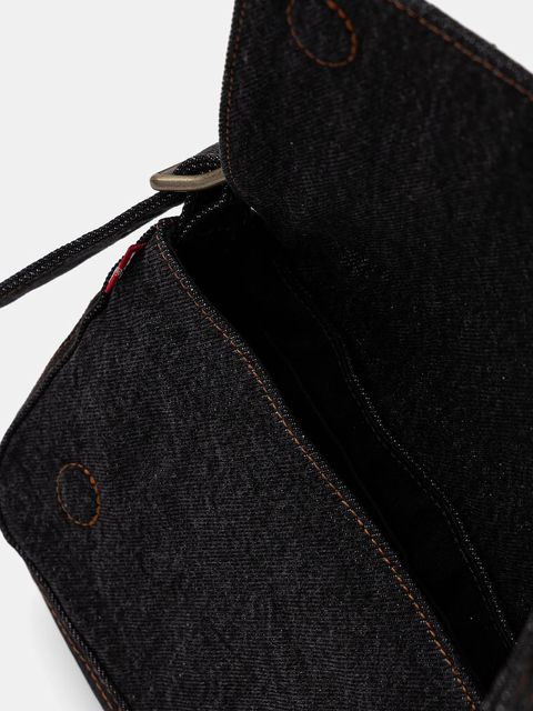 Levi's torebka jeansowa kolor czarny 004CG