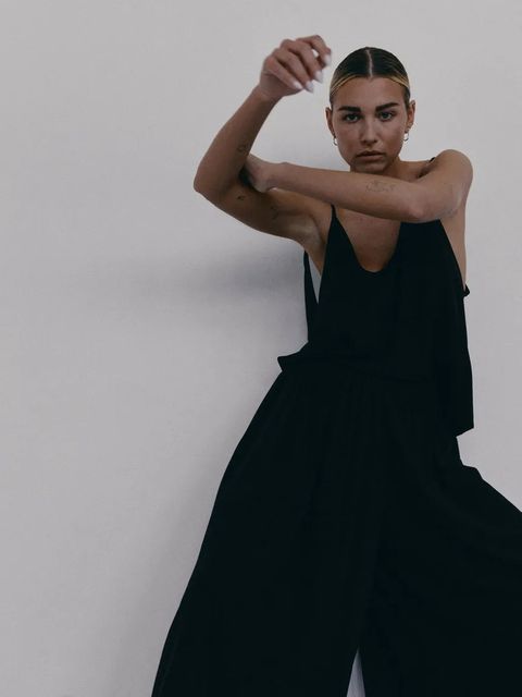 MUUV. t-shirt bez rękawów DUE kolor czarny