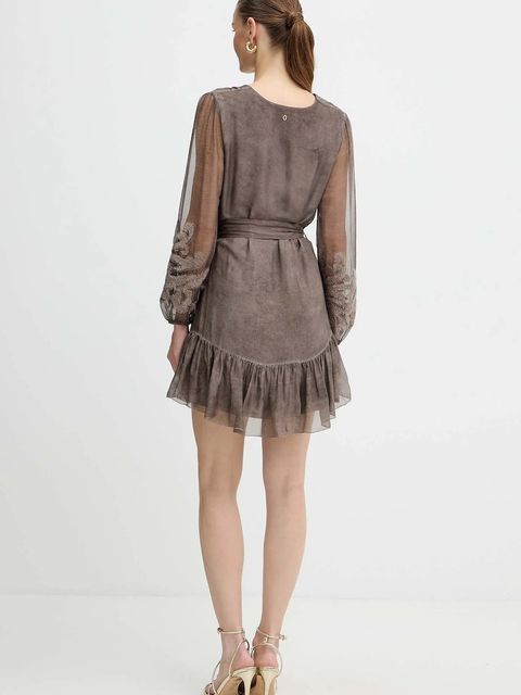 Guess sukienka z dodatkiem jedwabiu CAMILLA kolor brązowy mini prosta W5BK76 WE550