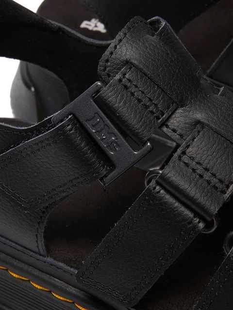 Dr. Martens sandały Mattison 3S damskie kolor czarny na platformie DM40891001