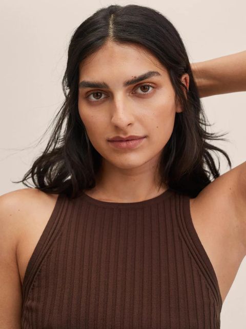 Top z prążkowanej dzianiny