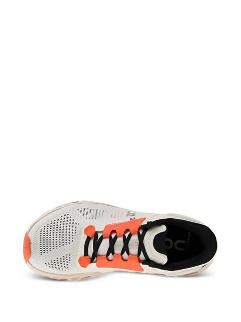 On Running Cloudstratus sneakers - White