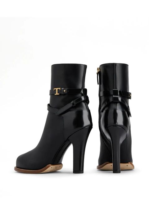 Tod's logo-plaque leather boots - Black