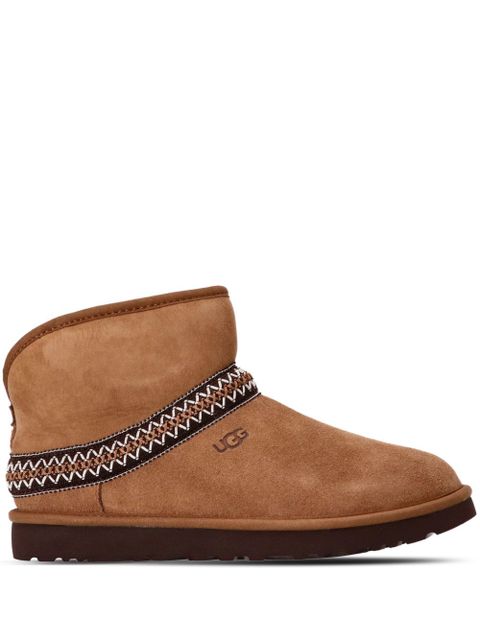 UGG W Classic boots - Brown - zdjęcie produktu nr 1