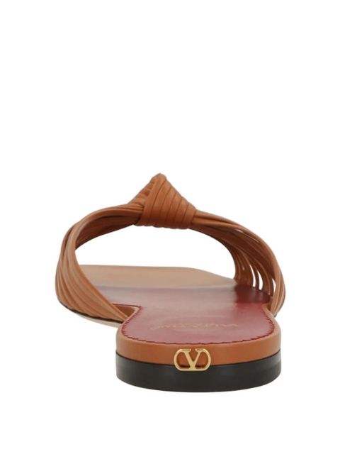 Valentino Garavani knotted leather flat sandals - Neutrals