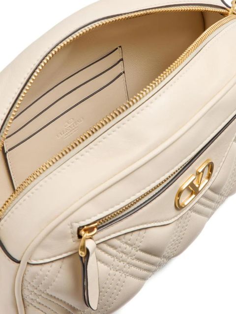 Valentino Garavani medium Quiltie 67 shoulder bag - Neutrals