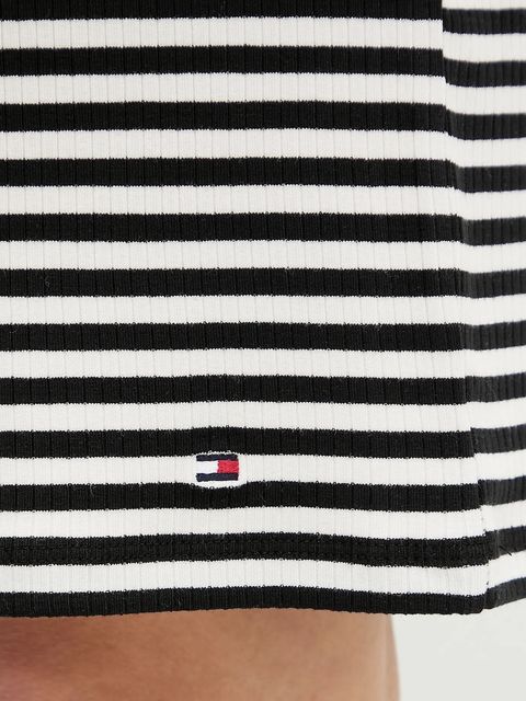 Tommy Hilfiger sukienka kolor czarny mini prosta WW0WW45804