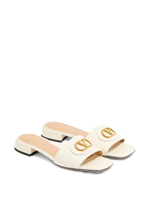 Valentino Garavani VLogo Signature sandals - White