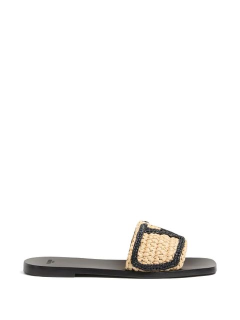 Valentino Garavani Viva Superstar slide sandals in raffia with crochet embroidery - Neutrals - zdjęcie produktu nr 1