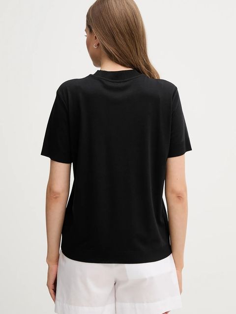 Calvin Klein t-shirt
