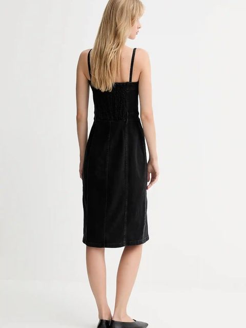 Levi's sukienka jeansowa kolor czarny midi dopasowana 0002S - zdjęcie produktu nr 2