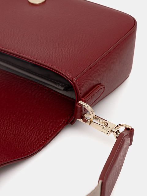 Dkny torebka skórzana kolor czerwony R42E3E21