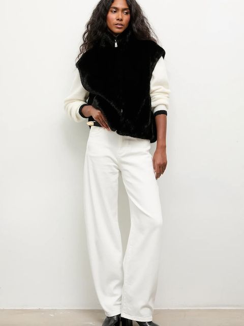 Answear.LAB bezrękawnik kolor czarny przejściowy