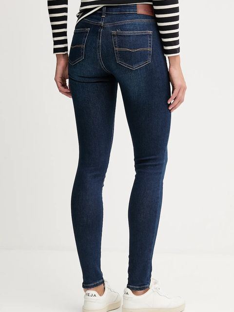 Pepe Jeans jeansy damskie kolor granatowy PL2045836FA